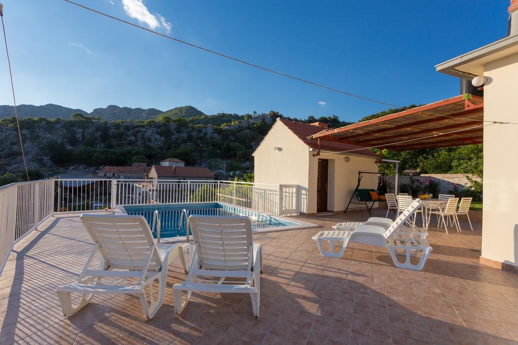 Holiday Home Urlovic Gruda ภายนอก รูปภาพ