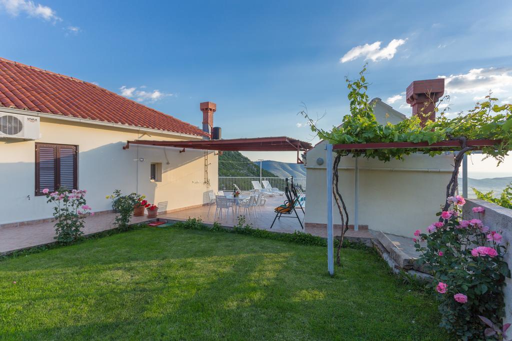 Holiday Home Urlovic Gruda ภายนอก รูปภาพ